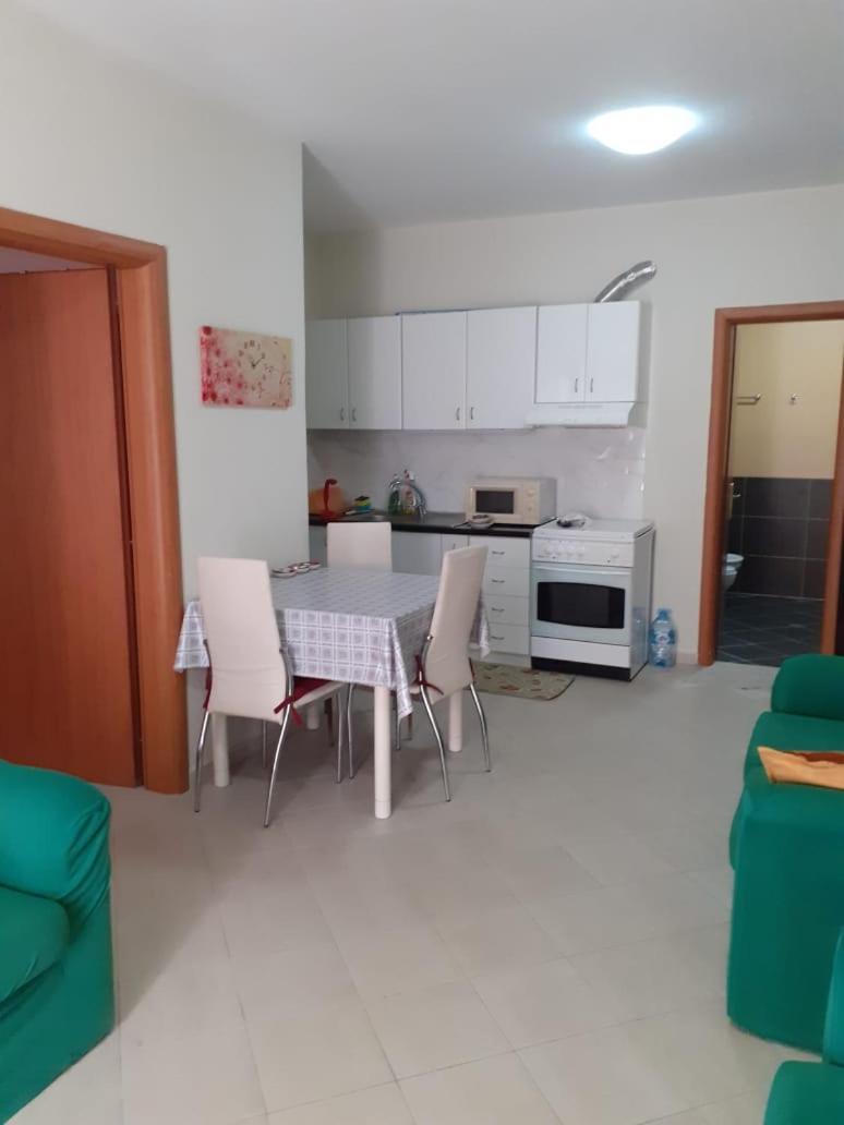 Ardo Apartament Durrës Eksteriør bilde